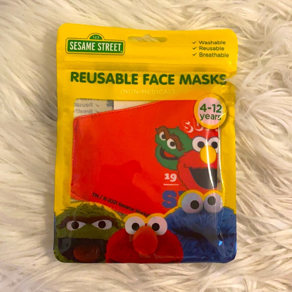 Sesame Street Elmo Face Mask